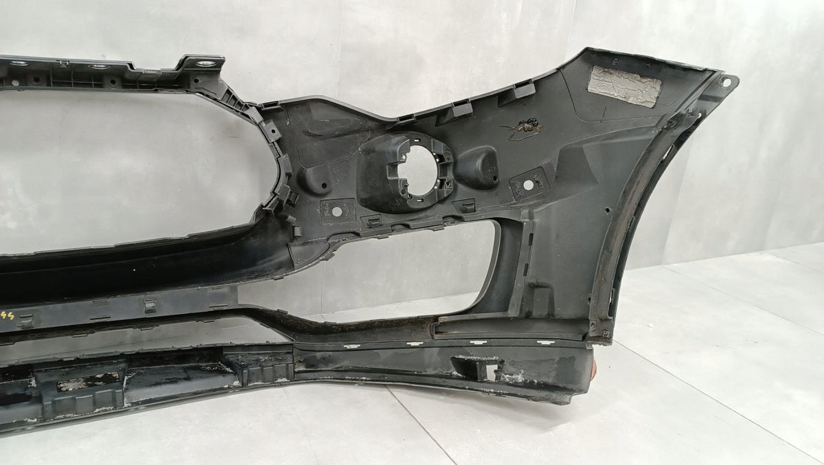 Front bumper MASERATI LEVANTE 16-24