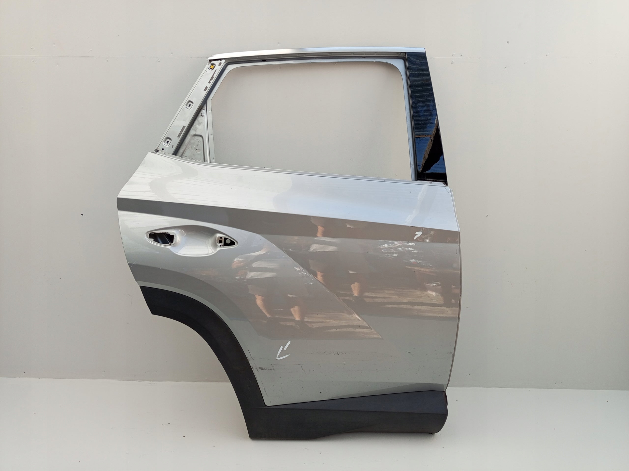 HYUNDAI TUCSON IV 4 2020- REAR RIGHT DOOR (PASSENGER SIDE)