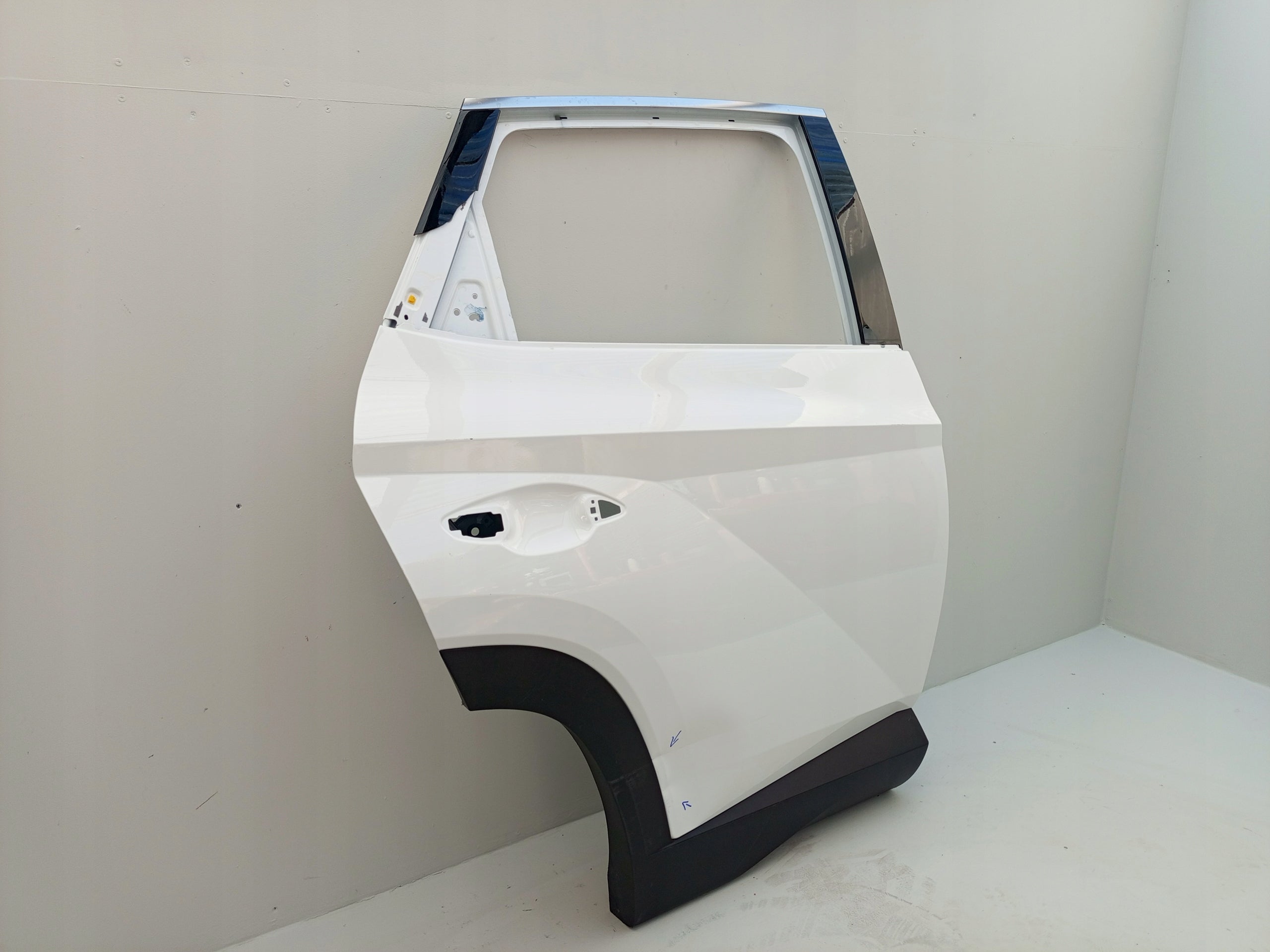 HYUNDAI TUCSON IV 4 2020- REAR RIGHT DOOR (PASSENGER SIDE)