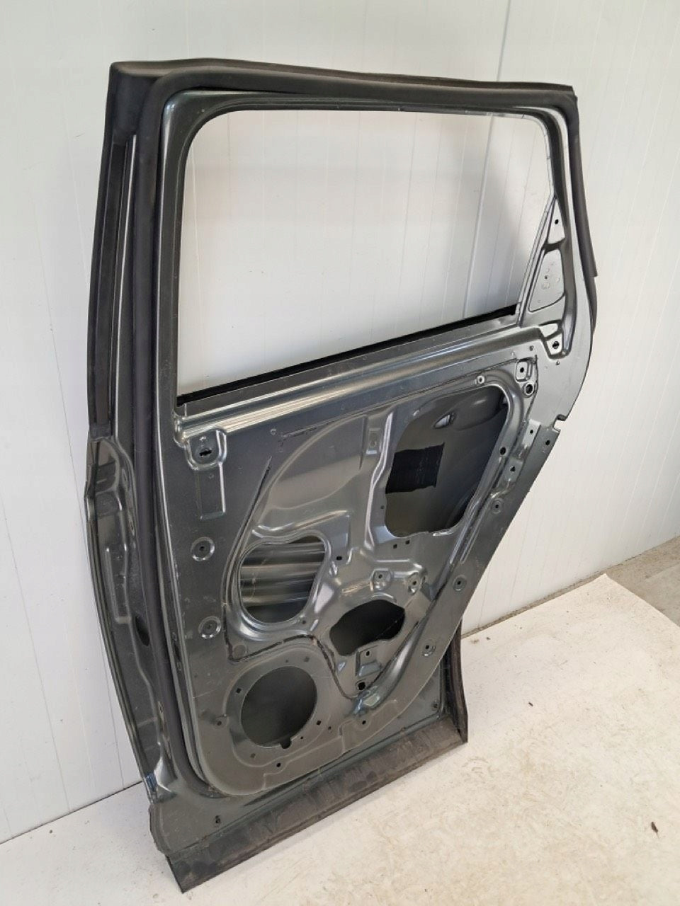 Hyundai Tucson IV NX4 2020- Rear Right Door D219