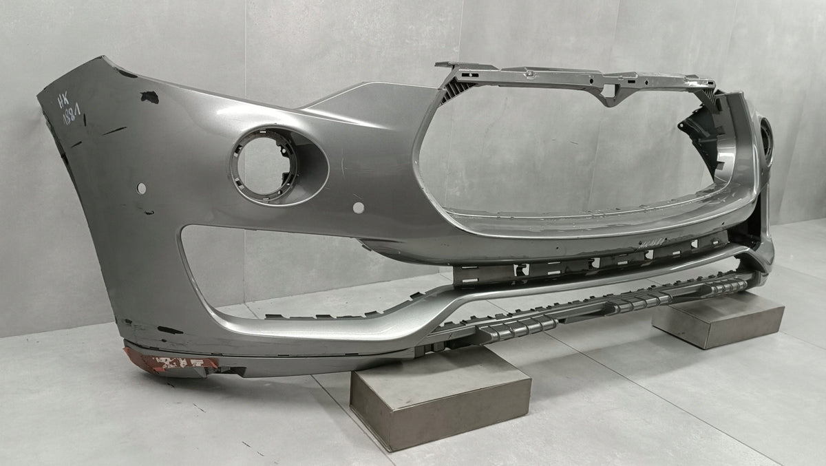 Front bumper MASERATI LEVANTE 16-24
