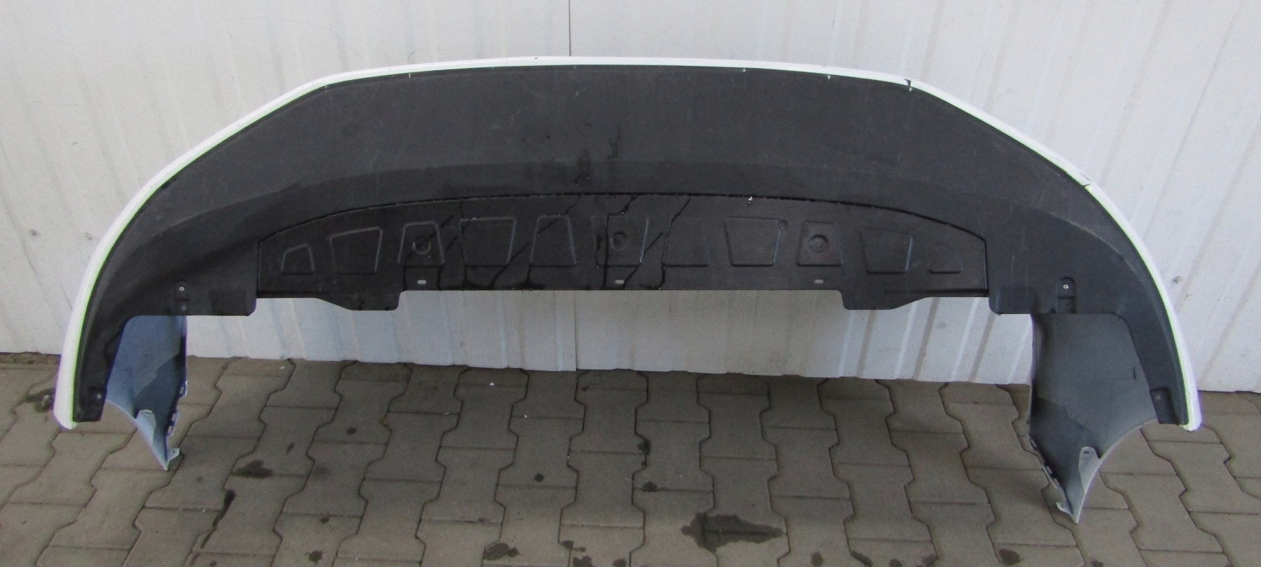 Front Bumper for VW Passat B9 3J0 24- Underbody