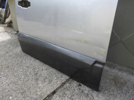 2002-2009 Kia Sorento Right Front Door